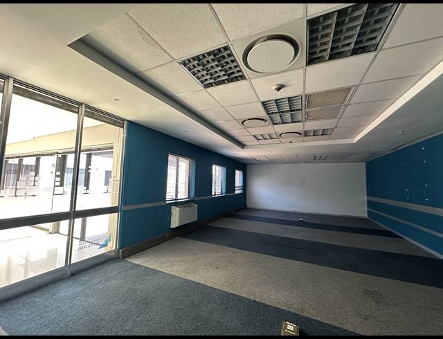 703M² OFFICE TO LET IN CENTURION CENTRAL